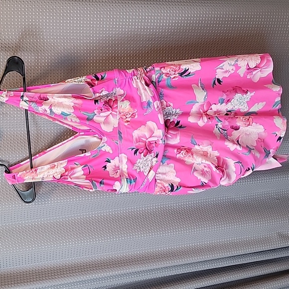 Torrid Size 1 Swim Dress Floral Side Tie - Picture 4 of 7